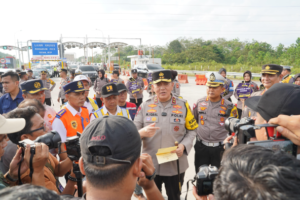 Pantau Puncak Arus Balik Lebaran 2024, Irjen.Pol. M. Iqbal : 38.150 unit kendaraan telah melintasi Tol Balik ke Pekanbaru