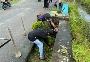 Pj. Kades Jangkang gunakan Dana pribadi dan swadaya bangun wisata Desa Eko Mangrove