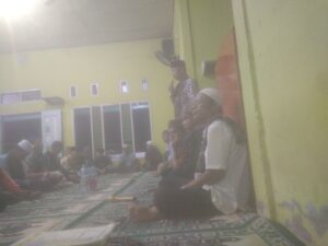 Majlis dzikir al hidayah kewalian Duri Tambusai gelar wirid rutin bersama para jamaah sekaligus adakan pengobatan gratis"