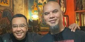 Kisah perjalan salah satu artis musisi  Ari Lasso Awal Ketemu Ahmad Dhani yang Dikeroyok sebanyak 6 Orang