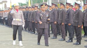 AKBP Kurnia Setyawan kapolres Meranti Memimpin Upacara Hut Bhayangkara ke-78 tahun 2024