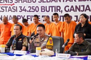 Kapolda Riau : Beri Tindakan Tegas Untuk Pengedar dan Bandar Narkoba