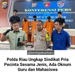 3 orang tersangka yang ditangkap Ditreskrimum Polda Riau terkait "sindikat pria pecinta sesama jenis di media sosial X, dulunya Twitter.