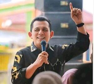 Perjalan seorang gurbernur Kepri (ansar Ahmad)