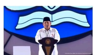 PRESIDEN RI PRABOWO SUBIANTO UMUMKAN GAJI GURU NAIK TAHUN DEPAN TENGOK RINCIANNYA