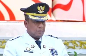 Roni Rahmat Dilantik Jadi Pj Walikota Pekanbaru Gantikan Risnandar Mahiwa Setelah di OTT KPK