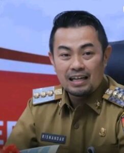 ΚΡΚ ΤΕΤΑAPKAN PJ WALI KOTA PEKANBARU TERSANGKA, LANGSUNG DITAHAN