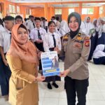 SMK Kemala Bhayangkara Dibuka,Polres Kampar Sosialisasi ke Sekolah Sekolah,Raih Pendidikan Berkualitas IMG-20251104-WA0035